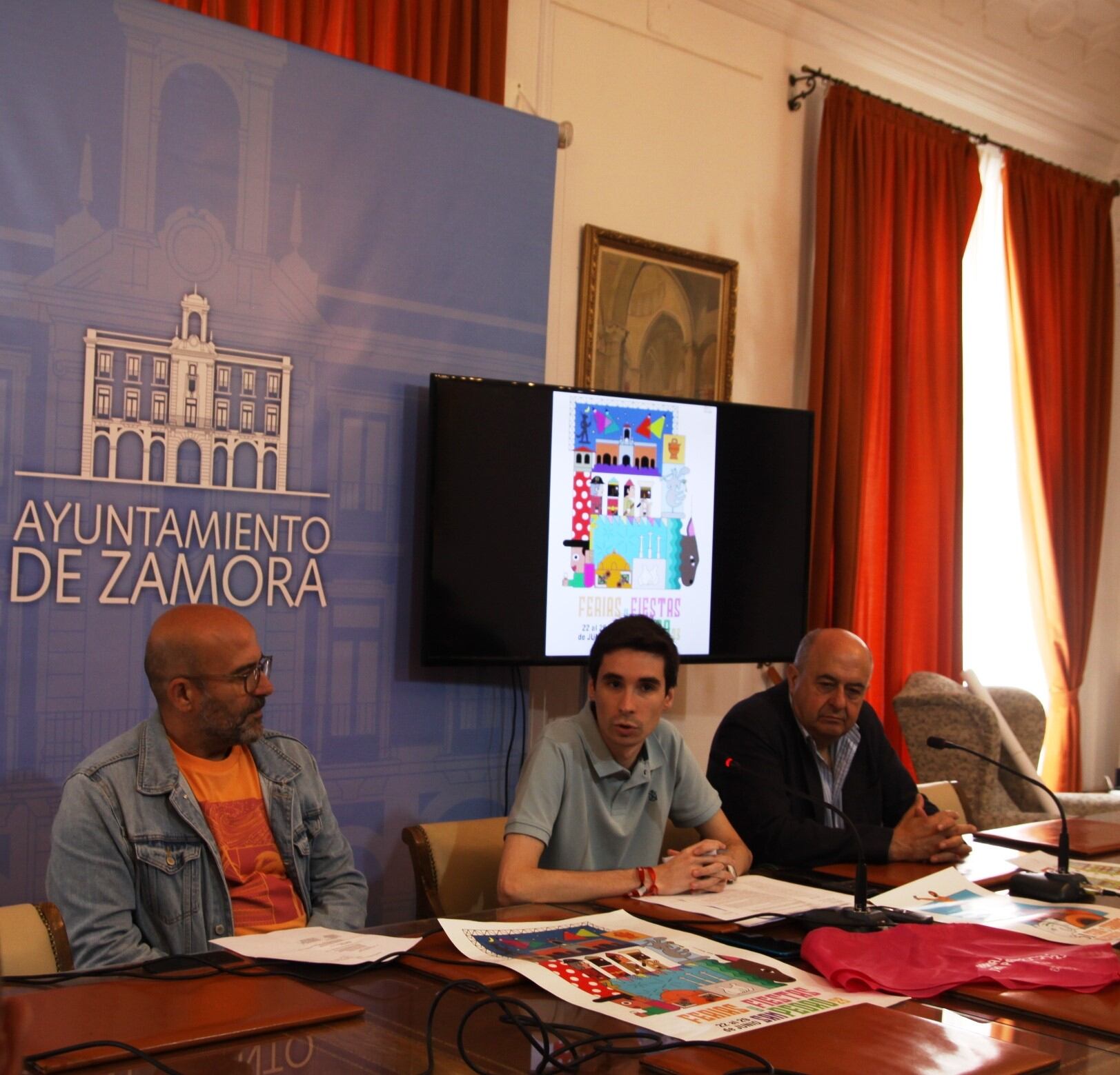 El concejal de Fiestas, Sergio López, durante la presentación del programa de San Pedro 2023