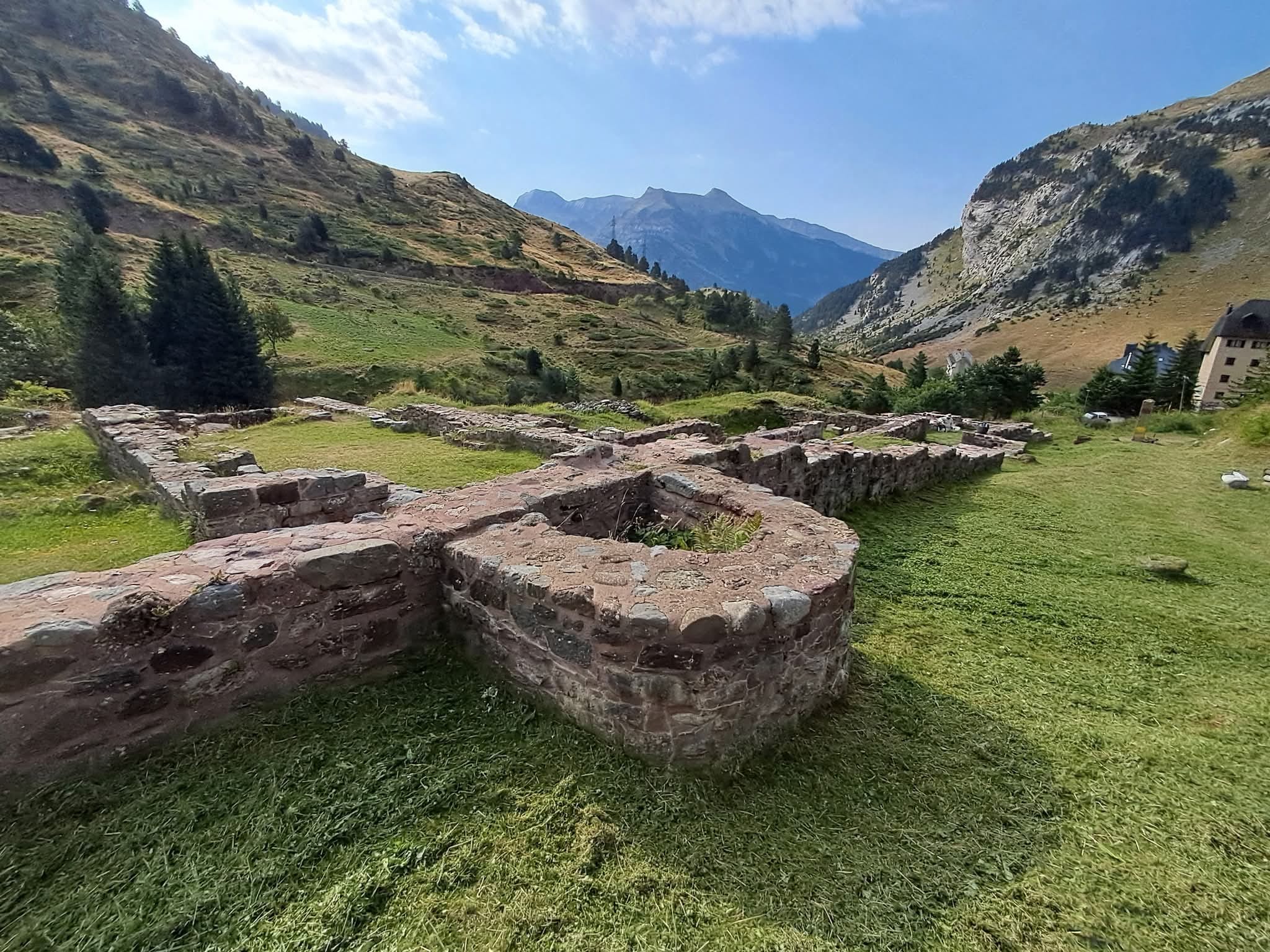 Hospital de Santa Cristina de Somport yacimiento