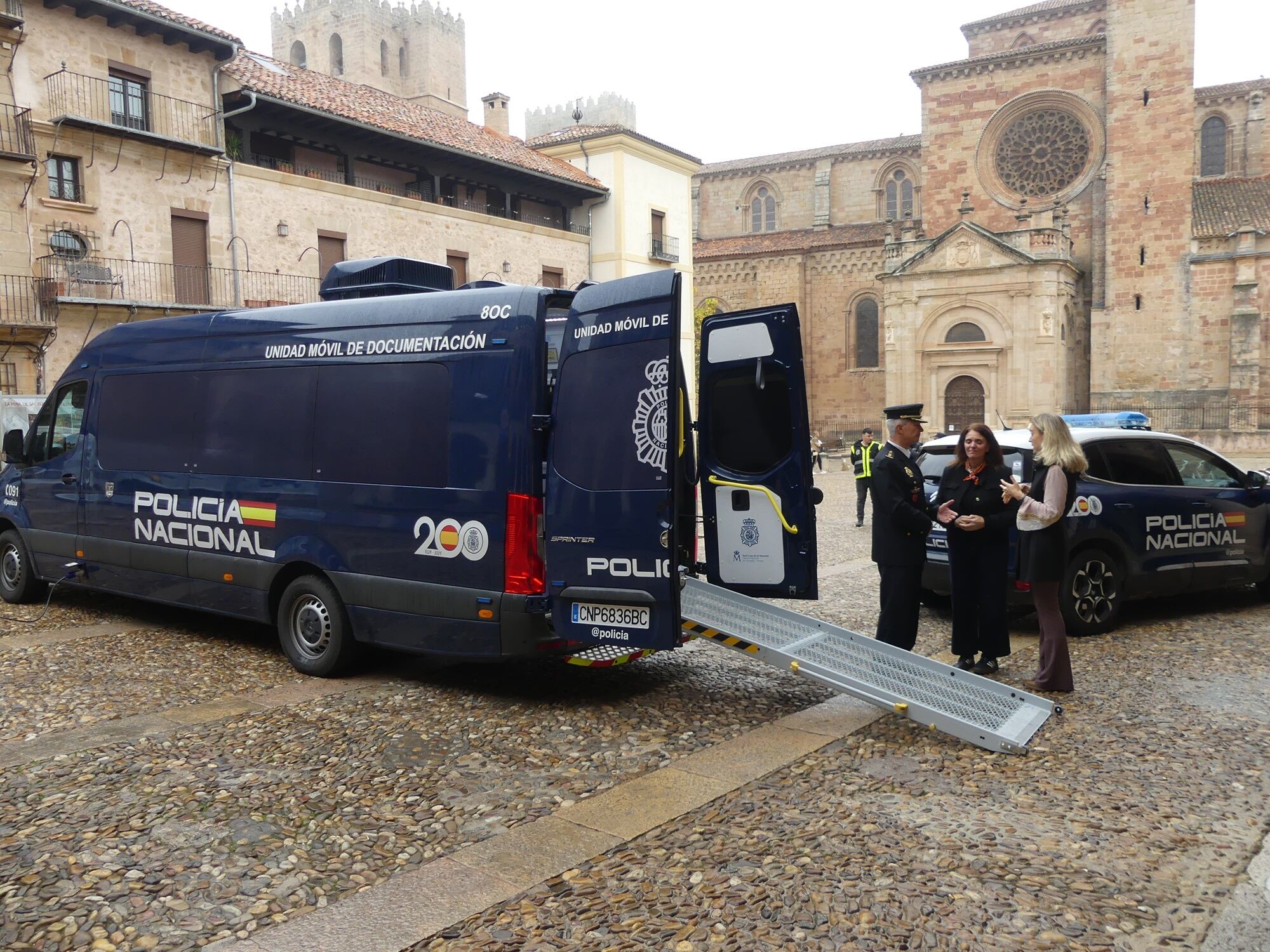 Vehículo VIDOC de la Policía Nacional