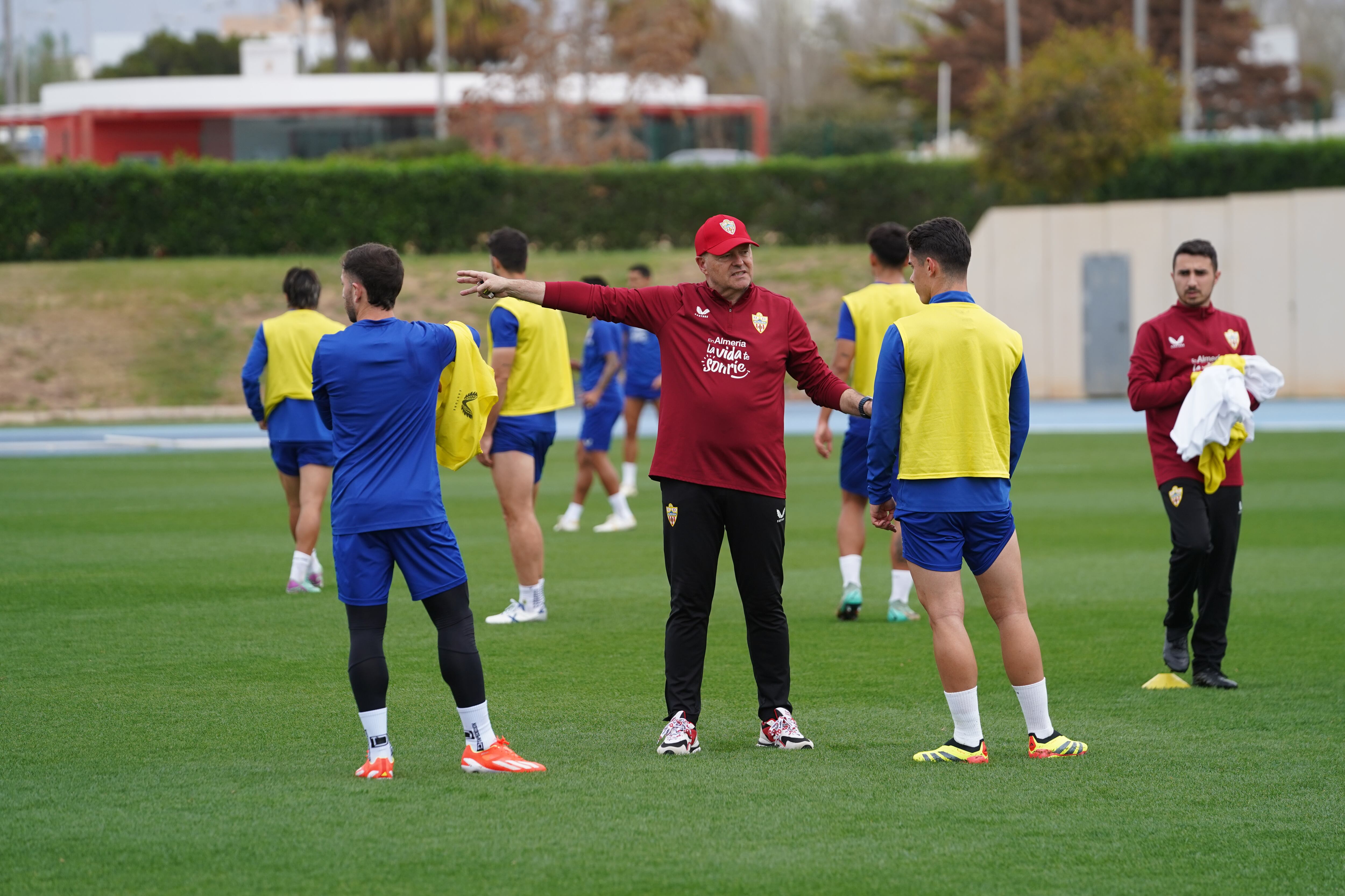 Pepe Mel, entrenador del Almería.