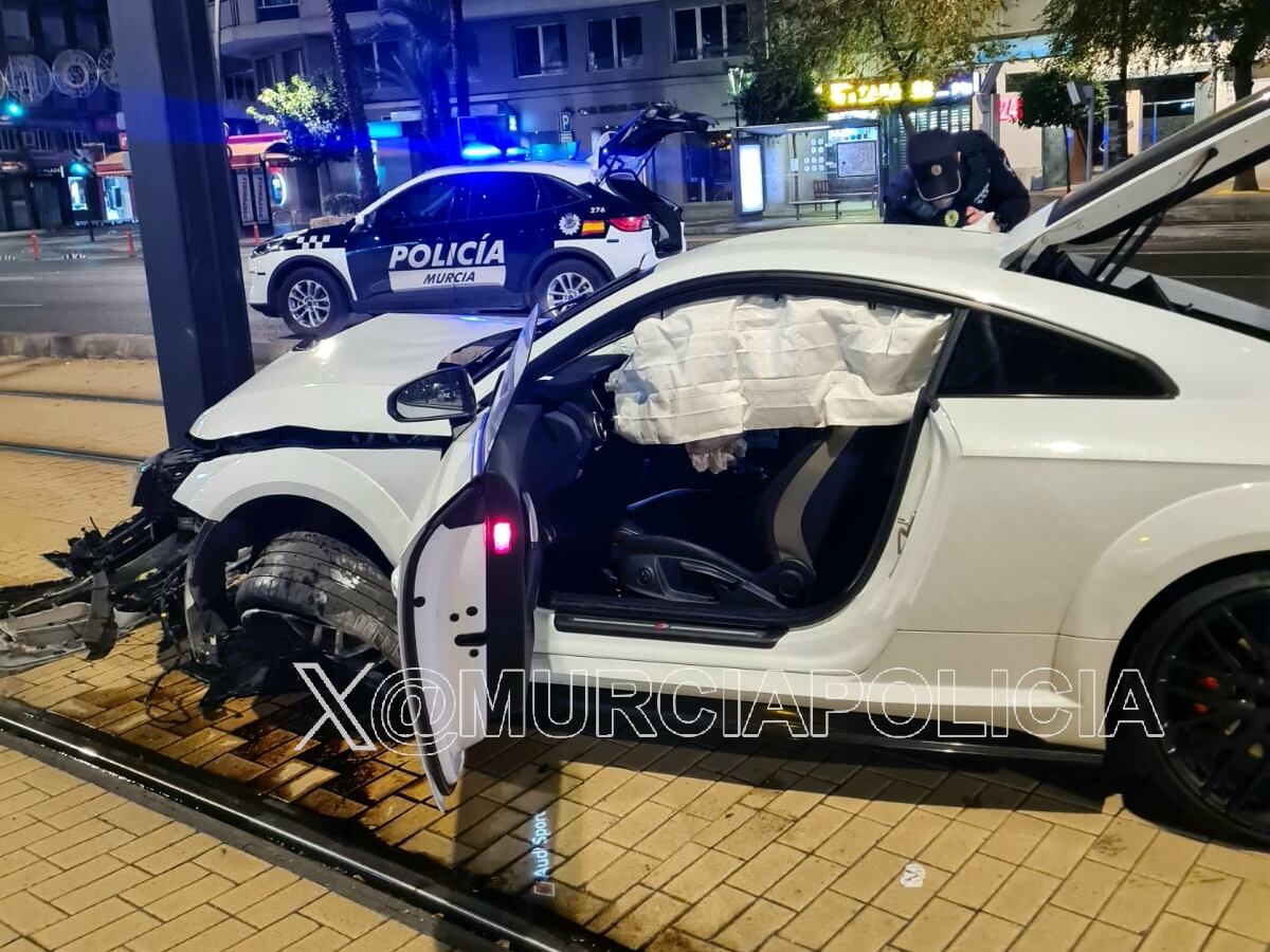 Imagen del vehículo accidentado en Murcia