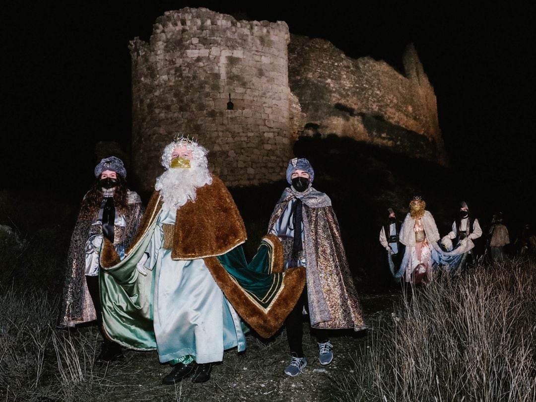 Bajada de los reyes desde el castillo el año pasado