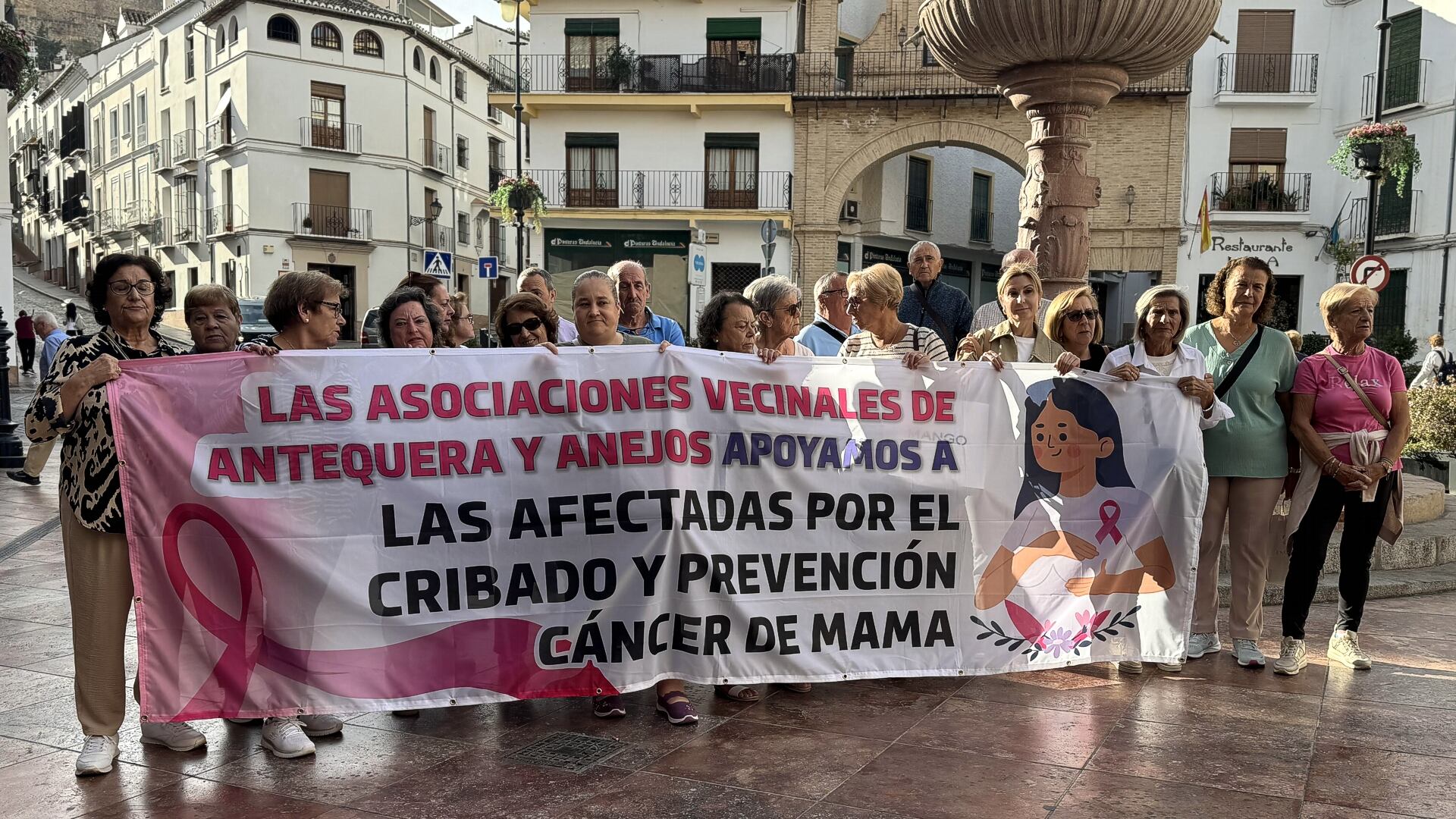 Presentación de la concentración que tendrá lugar este jueves en Antequera por los fallos en el cribado del cáncer de mama