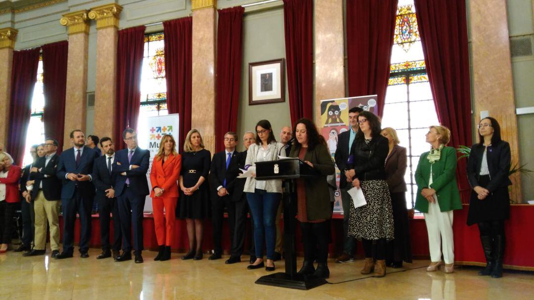 Maica Sánchez durante la entrega de premios en el Ayuntamiento de Murcia