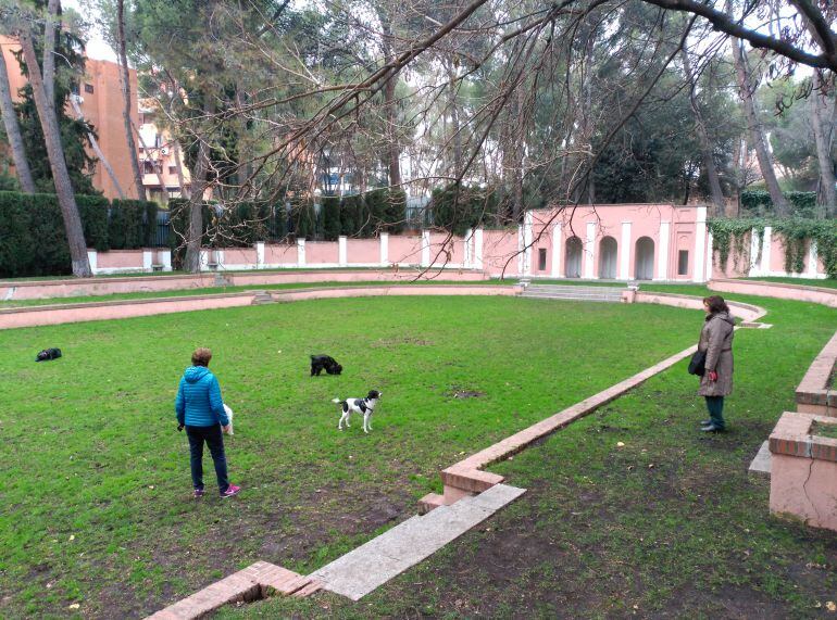 La Quinta de los Molinos es uno de los pulmones verdes del barrio de Salvador.