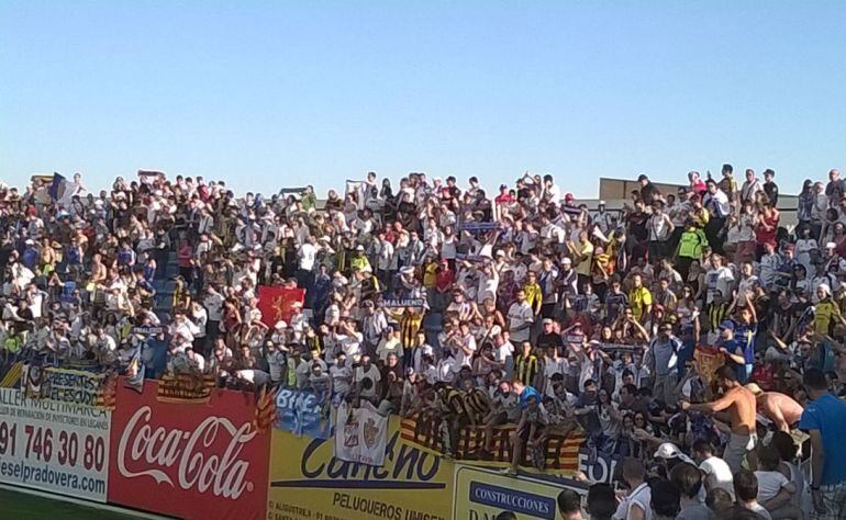 Mas de mil seguidores arroparon al Real Zaragoza en Butarque