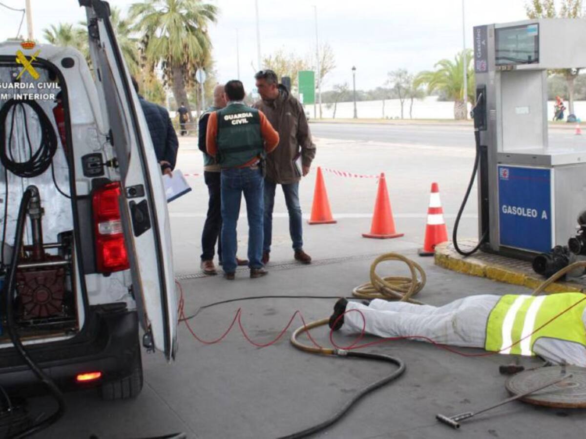 El director de Toxicología confirma el perjuicio a la salud de las sustancias del hedor de Coria