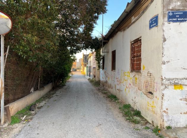 Calle Behring en València