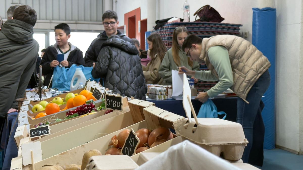 Los derechos de los consumidores desde pequeños, ¿qué comprarías con 50 euros en un supermercado?
