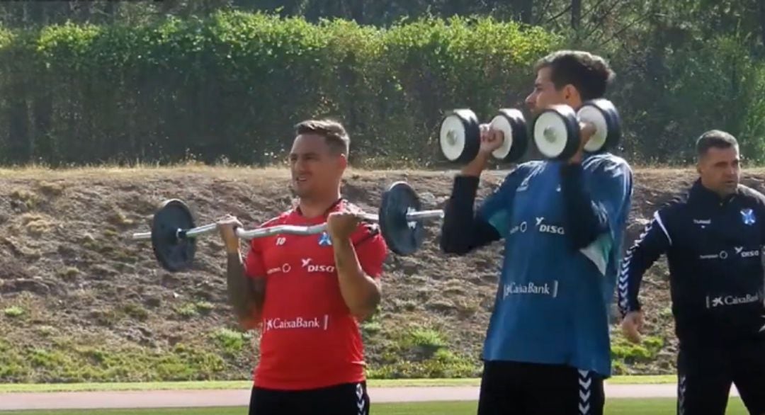 Los capitanes Suso y Dani Hernández, en Melgaço.