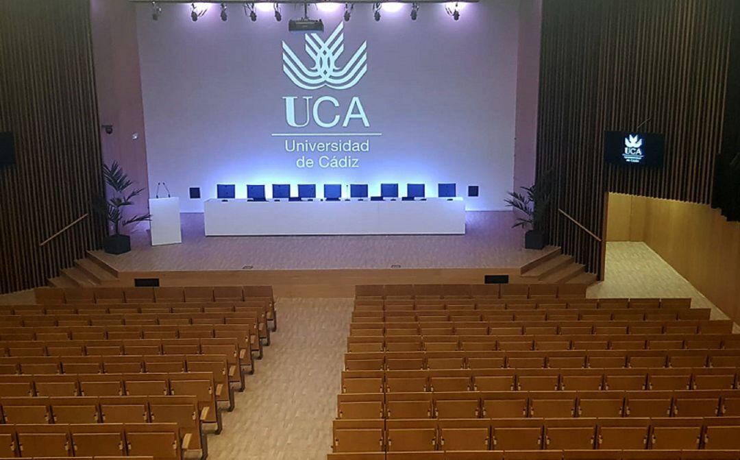 Nuevo salón de actos de la Politécnica.