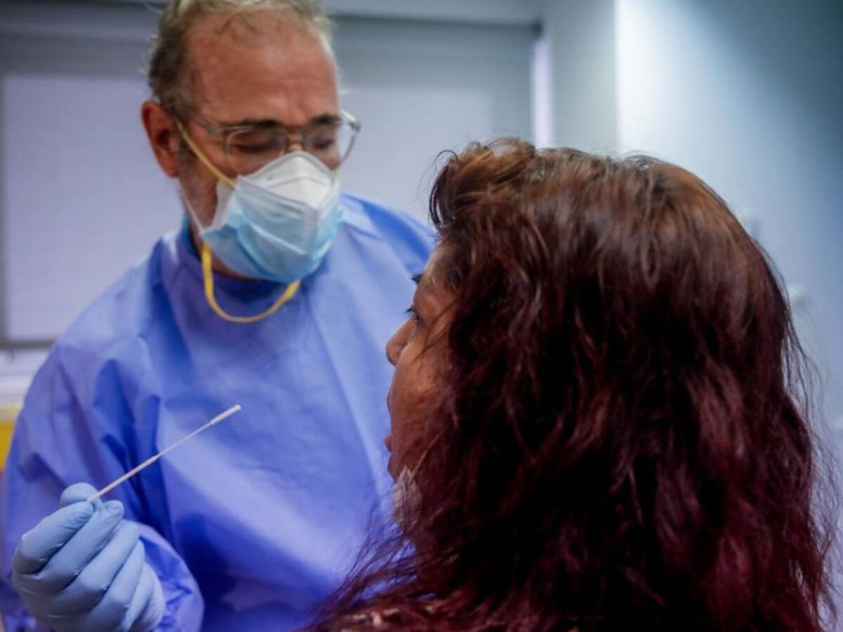 La incidencia de COVID escala siete puntos y alcanza los 142 casos a 14 días