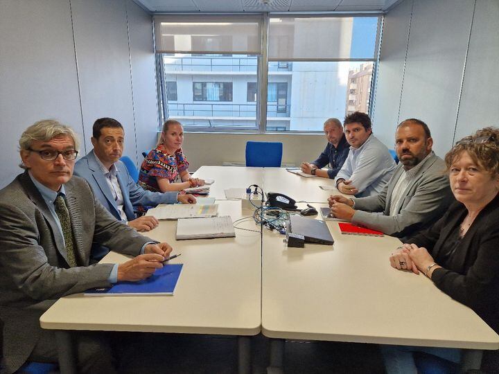 Momento de la reunión entre el área de Sanidad y la Comarca de Los Monegros