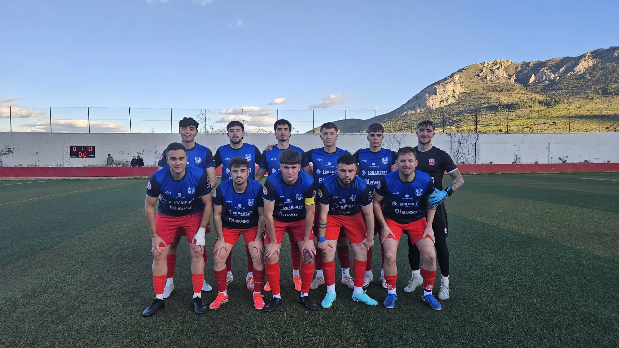 Equipo titular del C.D. Torreperogil B ante el Jódar C.F.