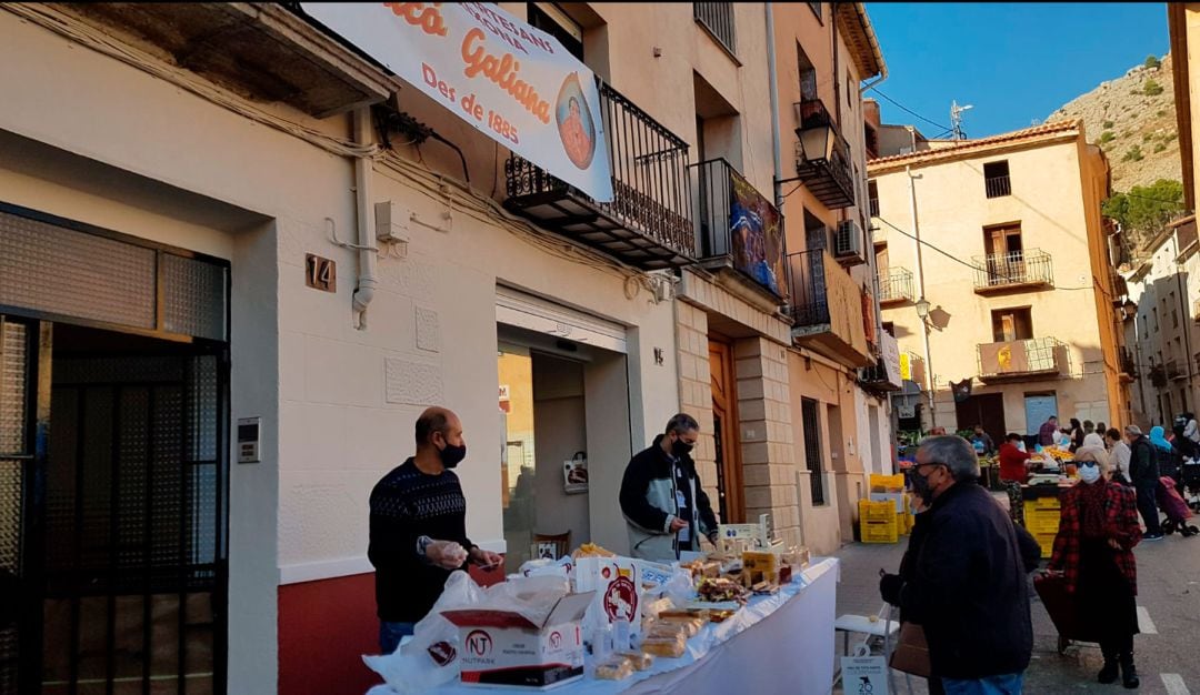 El establecimiento de Turrones Picó Galiana en la plaza Venerable Escuder de Cocentaina