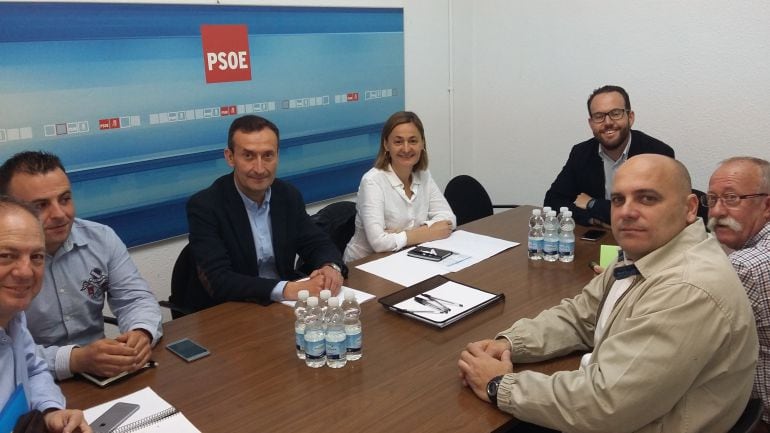 Reunión de Luz Rodríguez con PSOE, UGT y CCOO