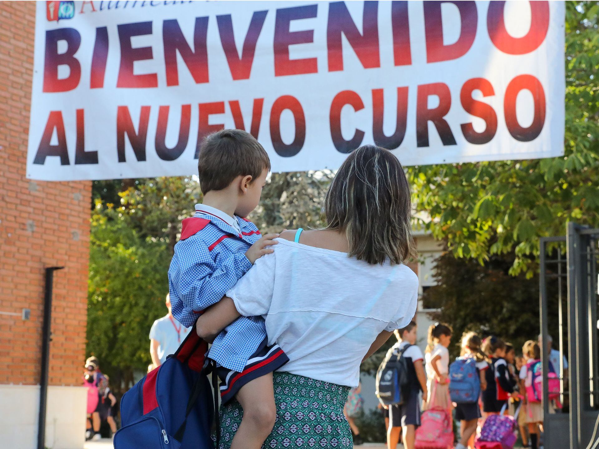 La mayoría de comunidades autónomas abren las puertas de sus colegios la primera semana de septiembre