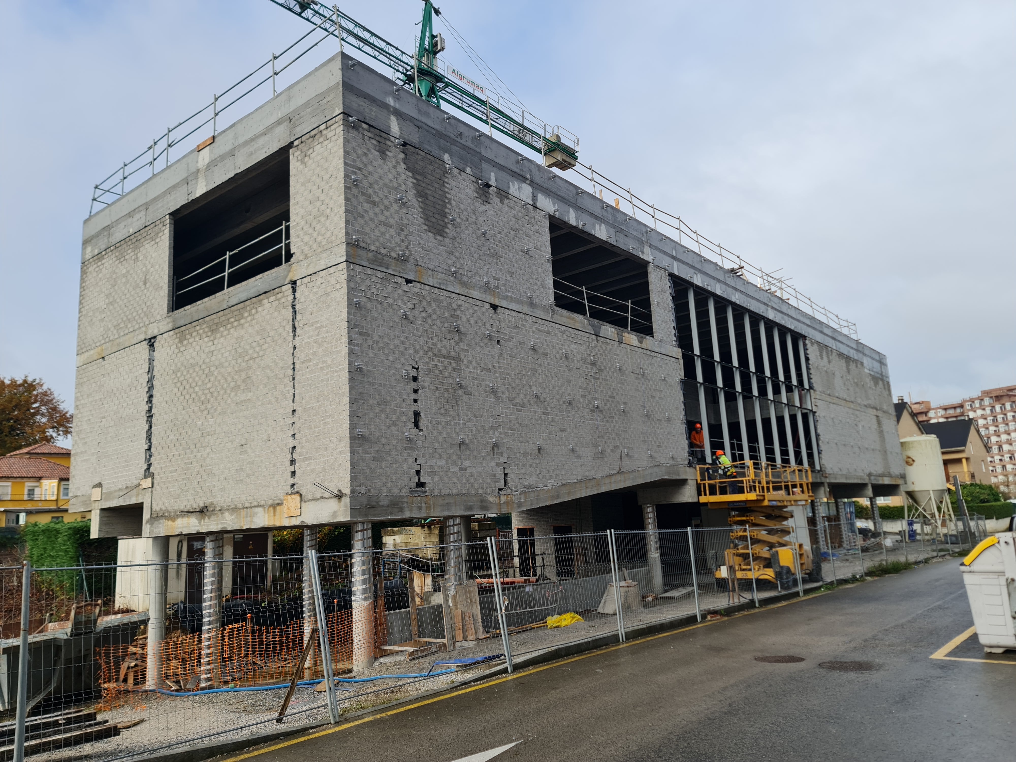 El edificio en construcción