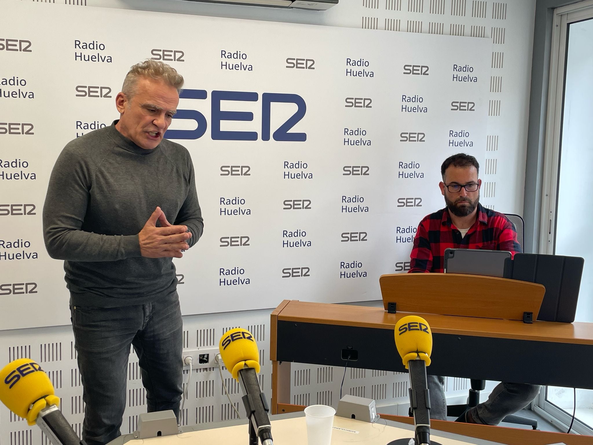 El tenor Fran Escala junto al pianista Pablo Cruz