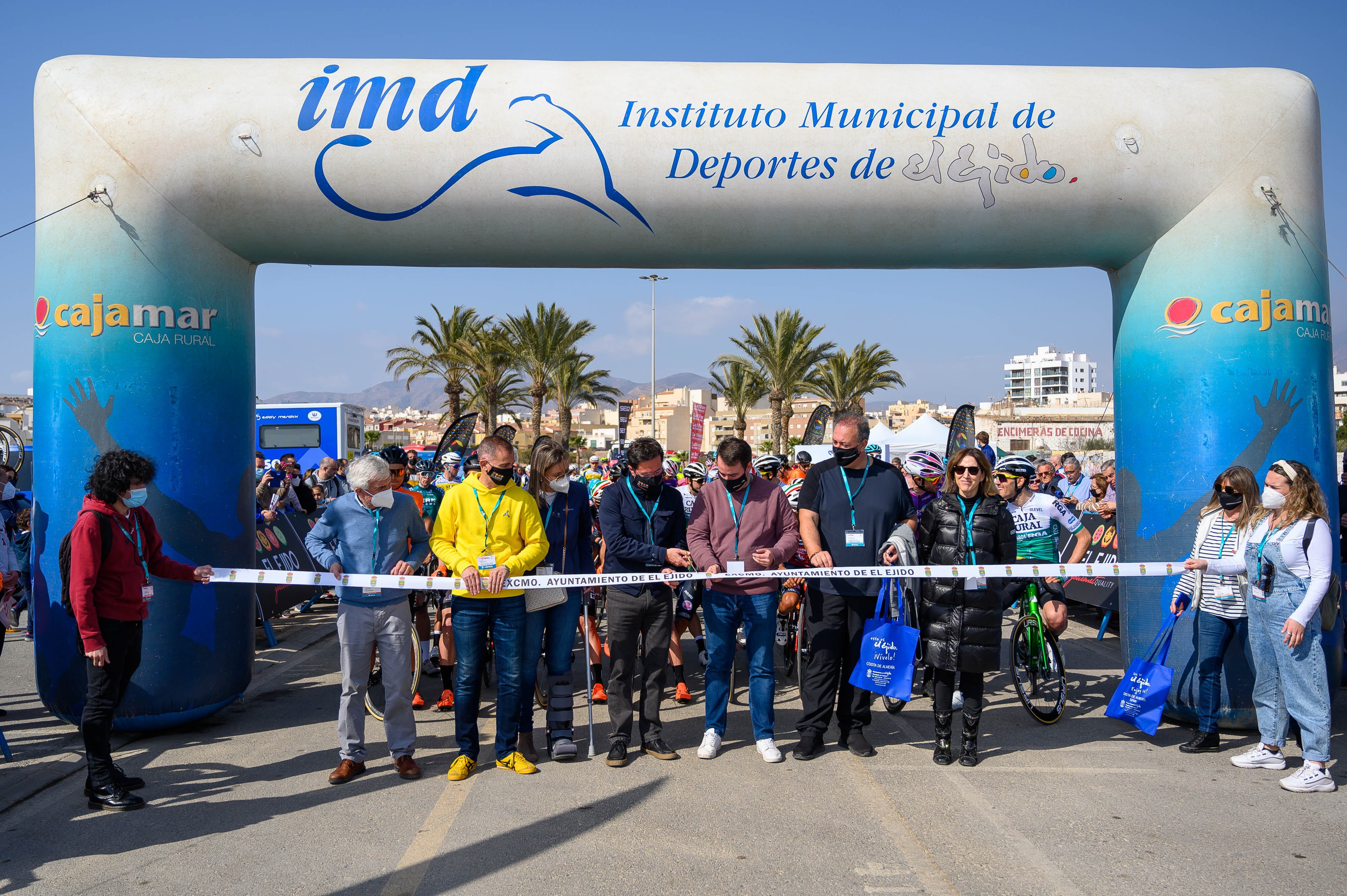 Corte de cinta en El Ejido.