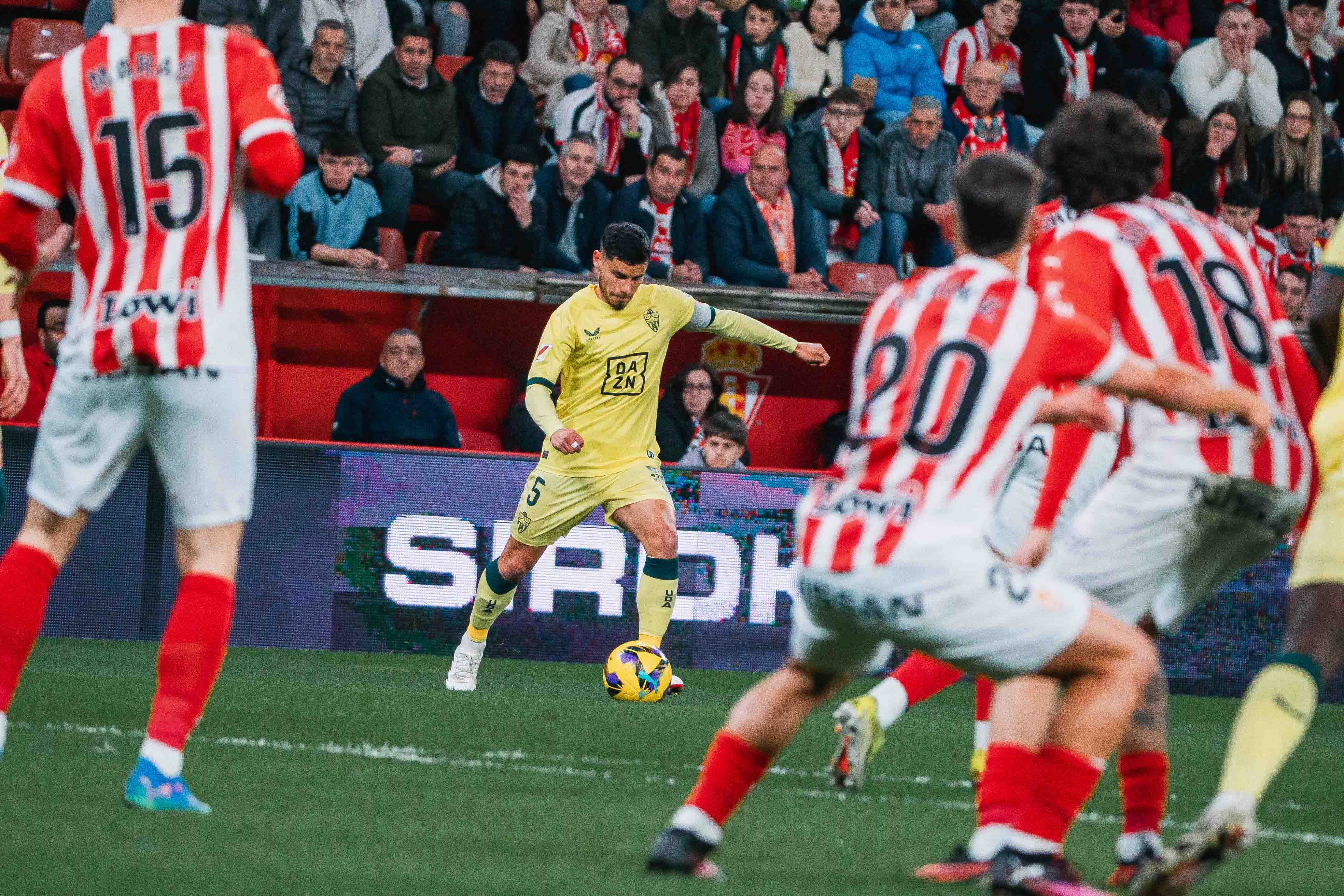 El argentino en el encuentro de El Molinón.