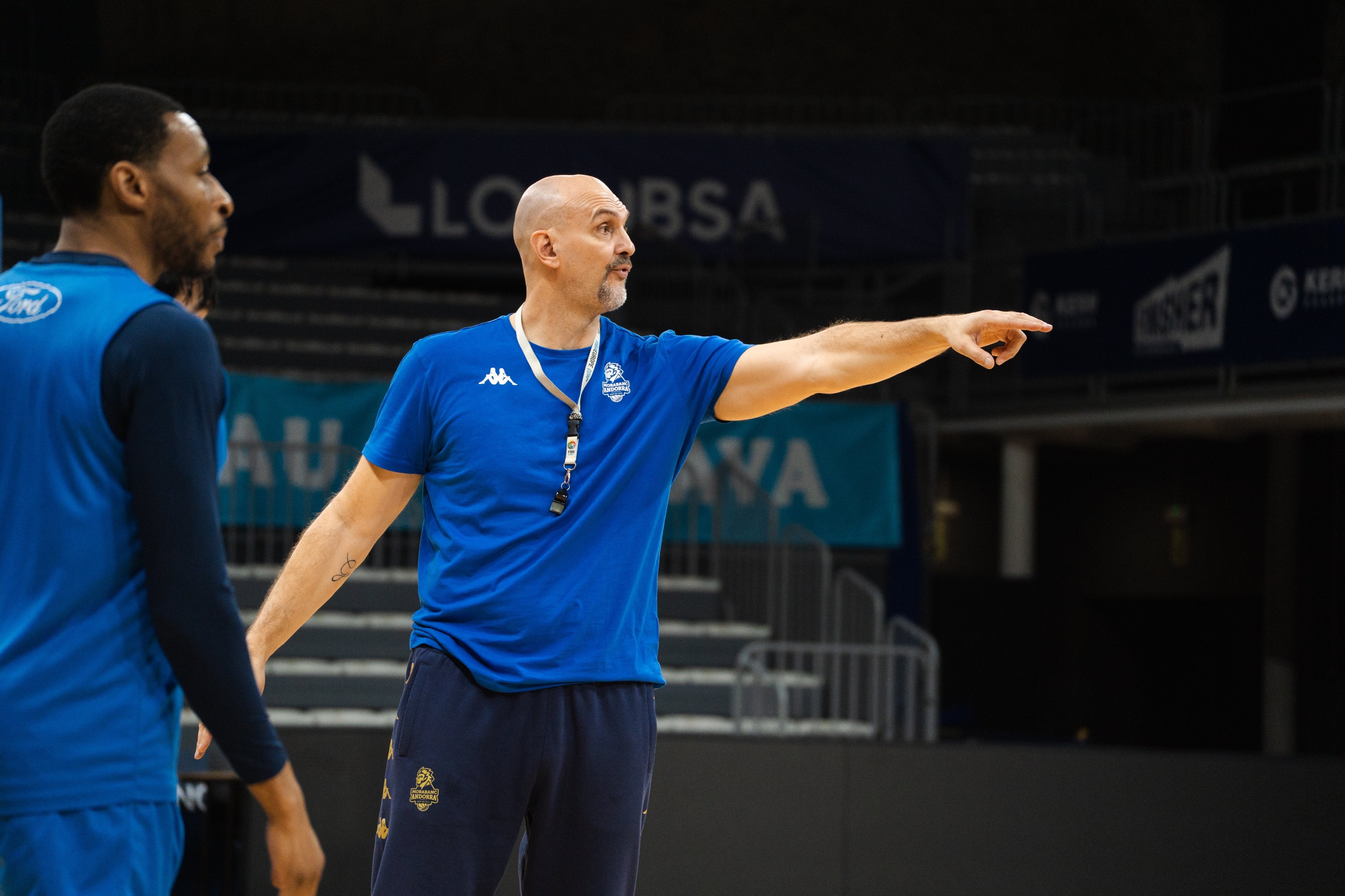 Zan Tabak, preocupat per l'estat físic de l'equip