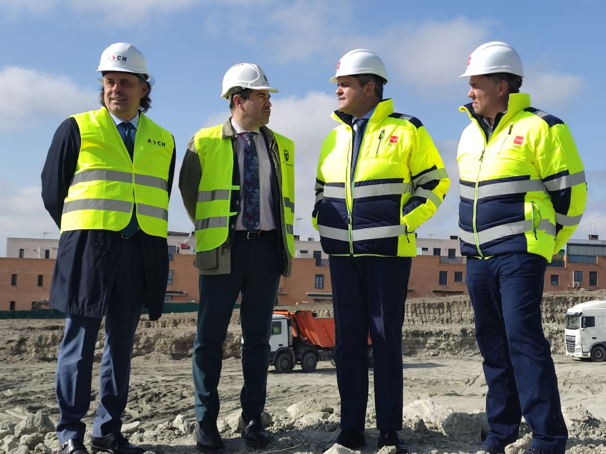Primera piedra simbólica de las 240 viviendas sociales en Valdemoro que “no serán para realojos”