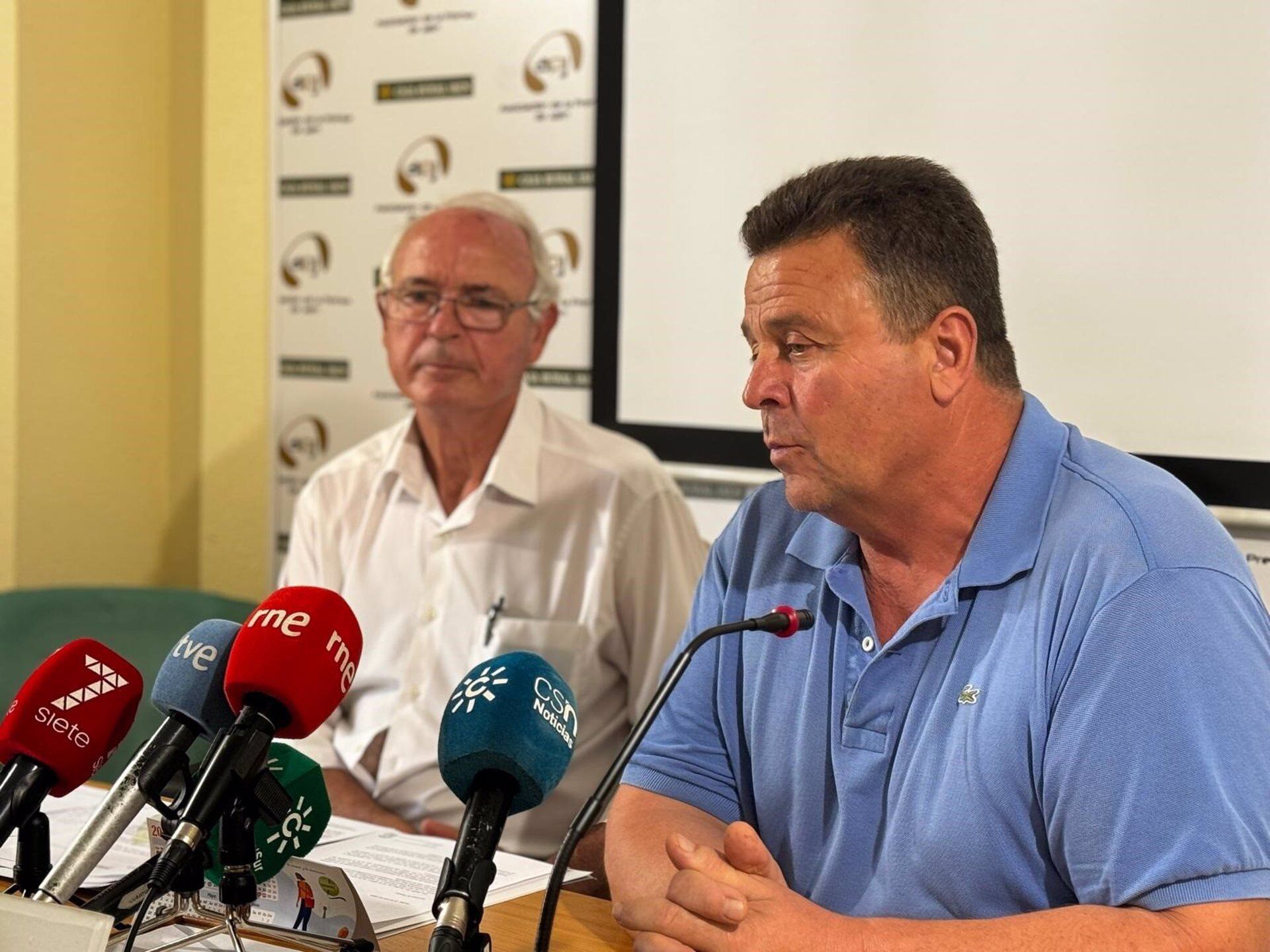 De izqda a dcha, Francisco Casero y José Gilabert durante la rueda de prensa.