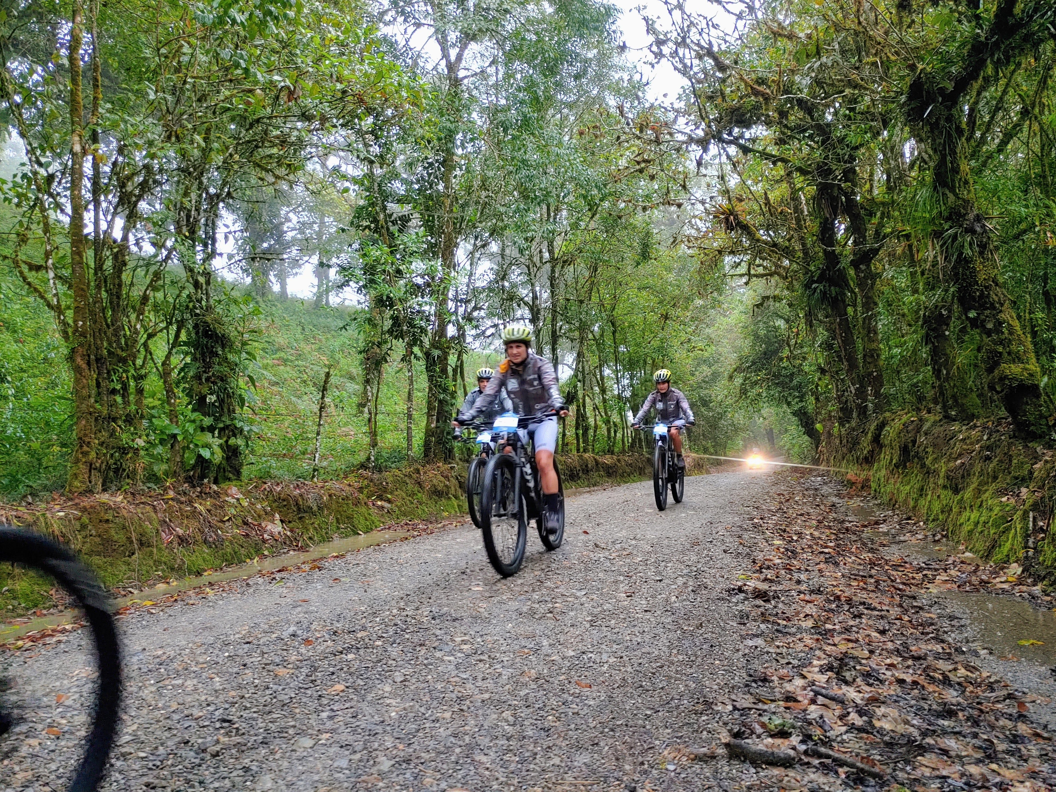 Las protagonistas del Reto Pelayo Vida 2025 en bicicleta