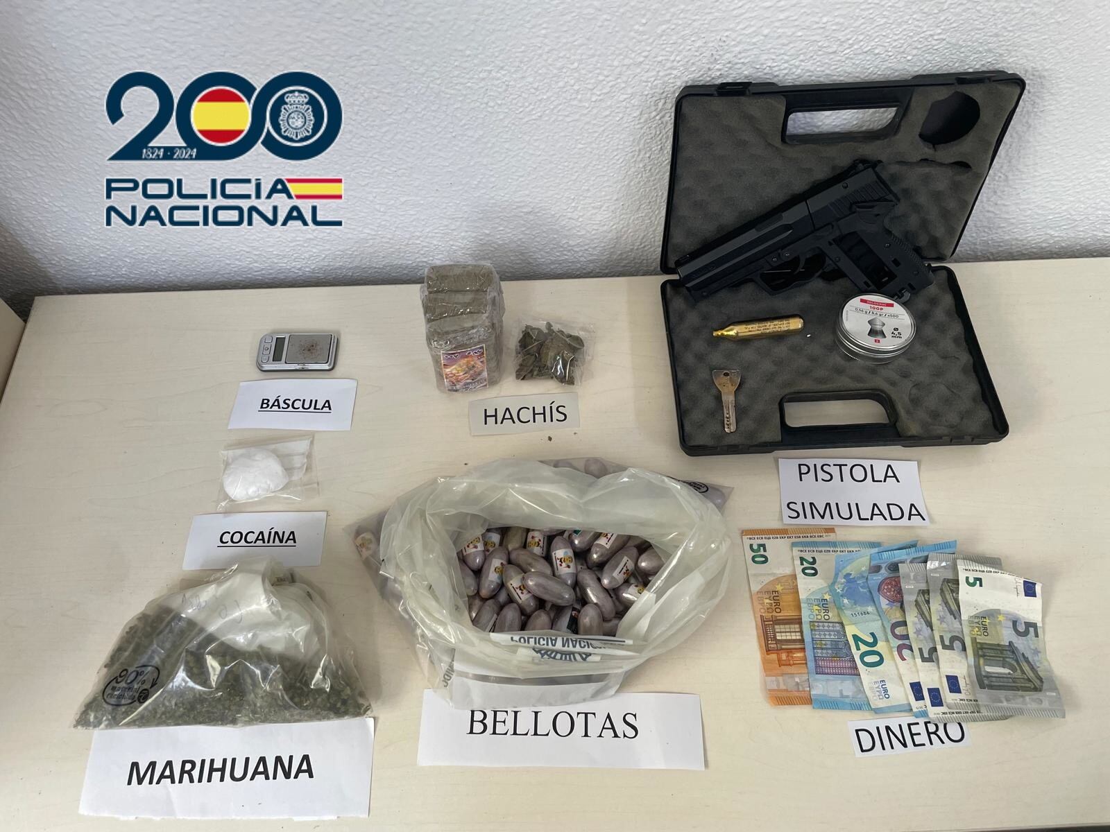 La Policía Nacional desmantela un punto de venta de cocaína y hachís ubicado en un domicilio de la zona norte