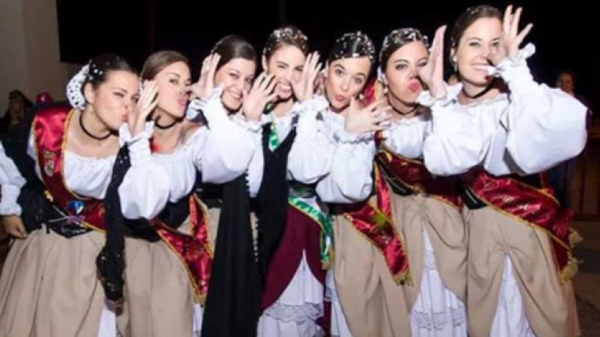 Asambleas de barrio decidirán el futuro de la reina de la feria de Puerto Real