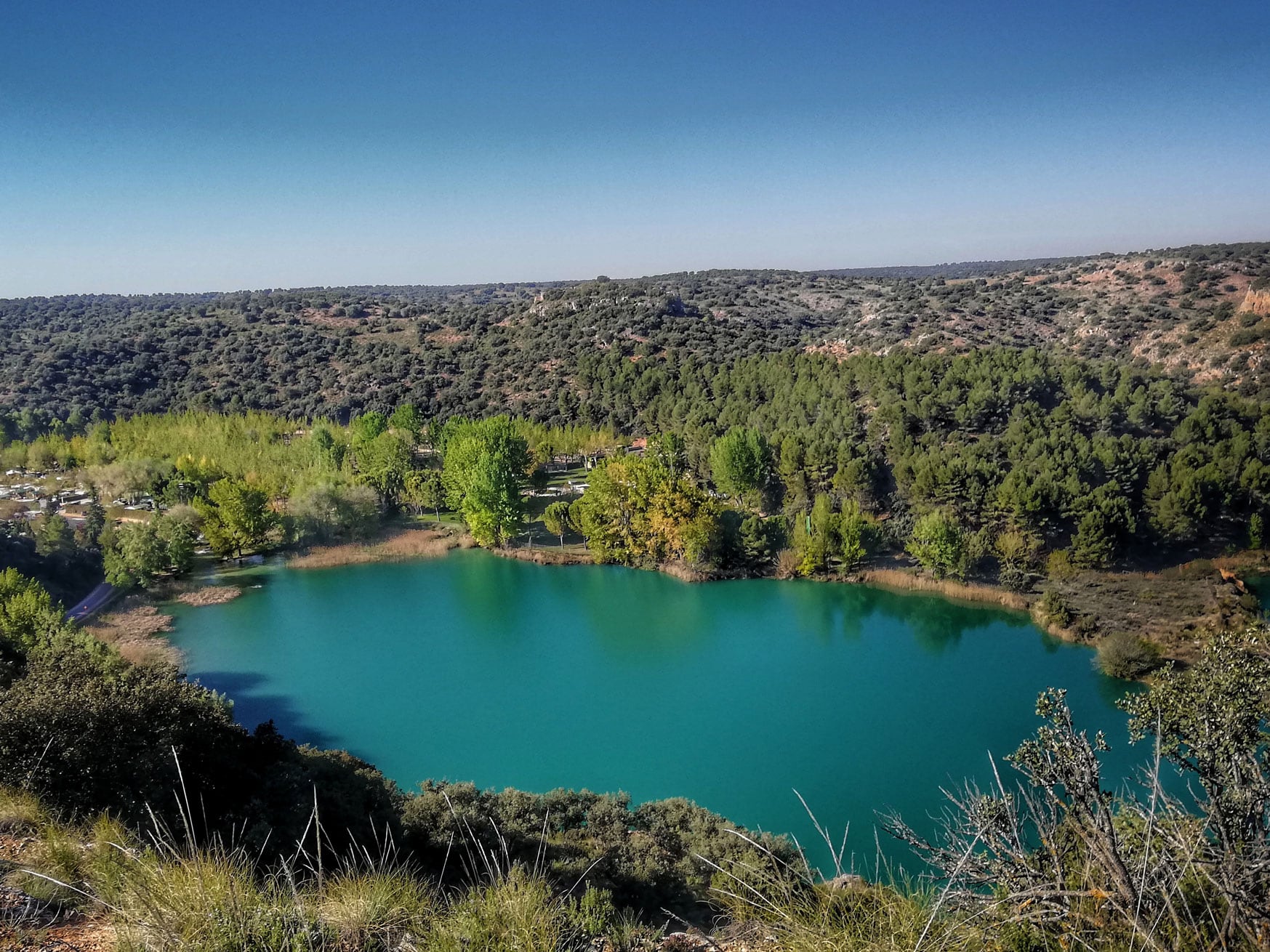 Laguna Redondilla, en el término de Ossa de Montiel. Perteneciente al Parque Natural de las Lagunas de Ruidera.