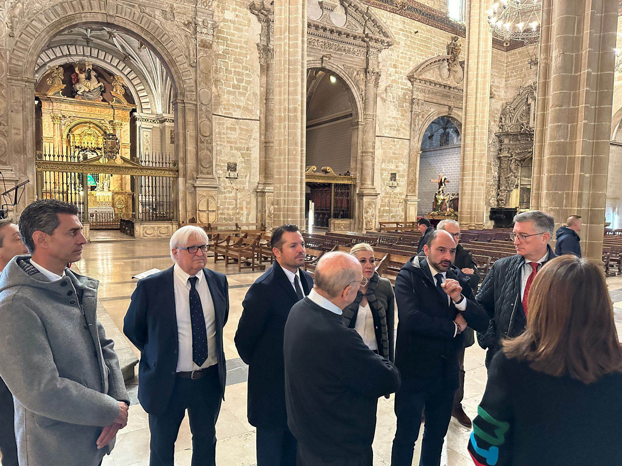 Visita del Consejero de Turismo de Aragón Manuel Blasco a la Catedral de Barbastro