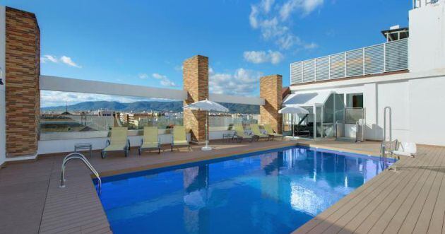 Piscina del Hotel Tryp Córdoba.