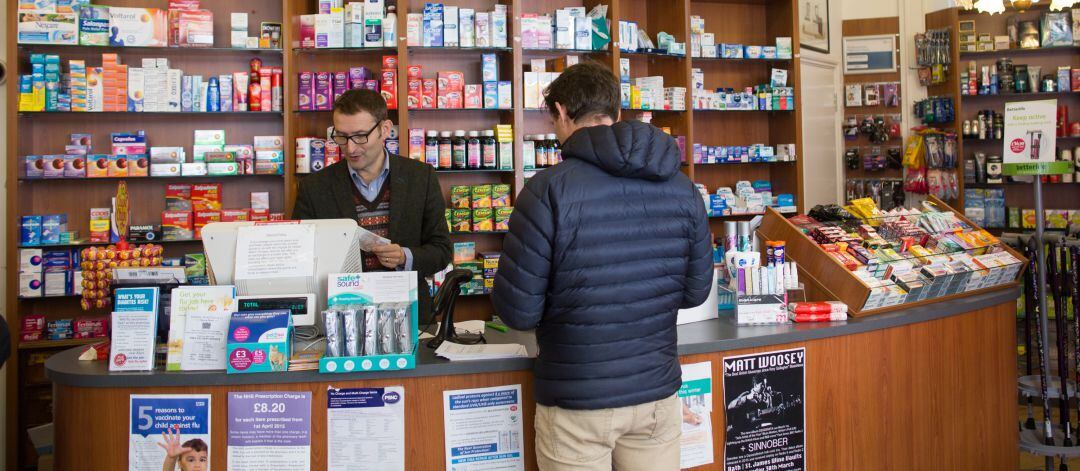 Cliente en una farmacia