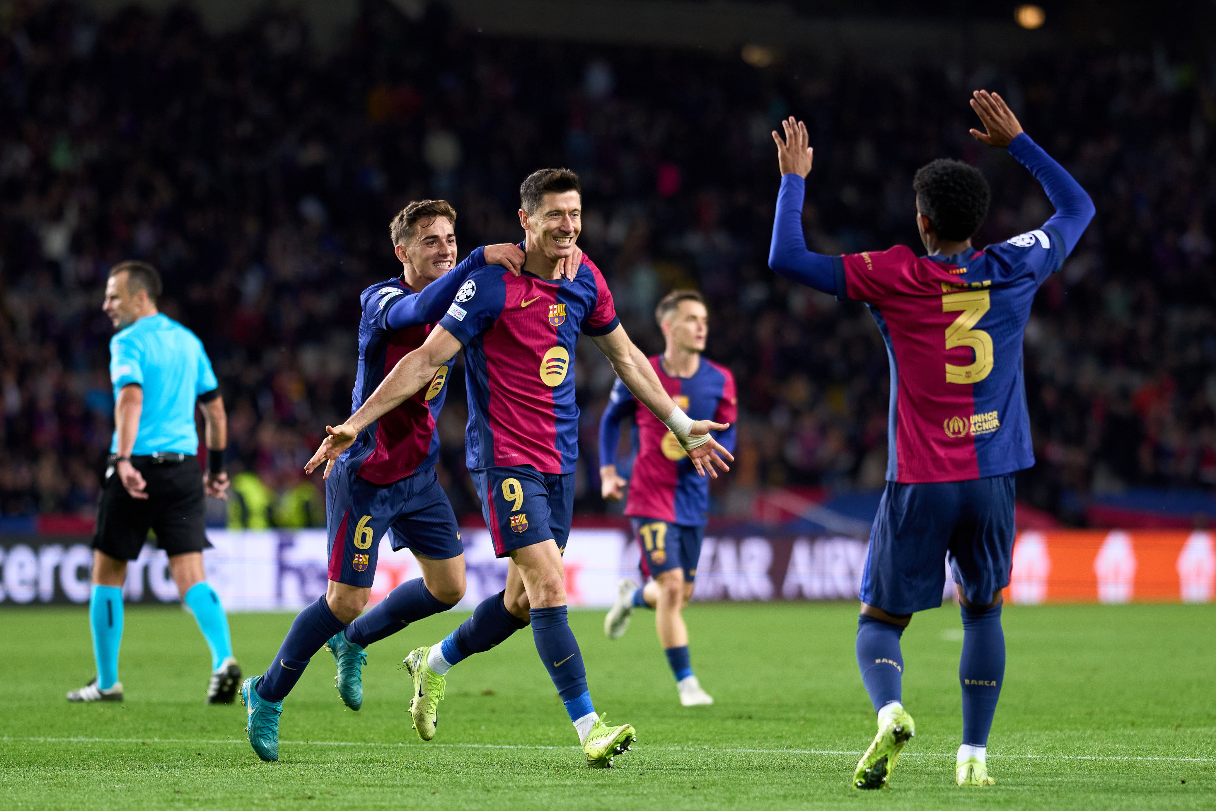 Robert Lewandowski celebra su gol ante el Stade Brestois en UEFA Champions League