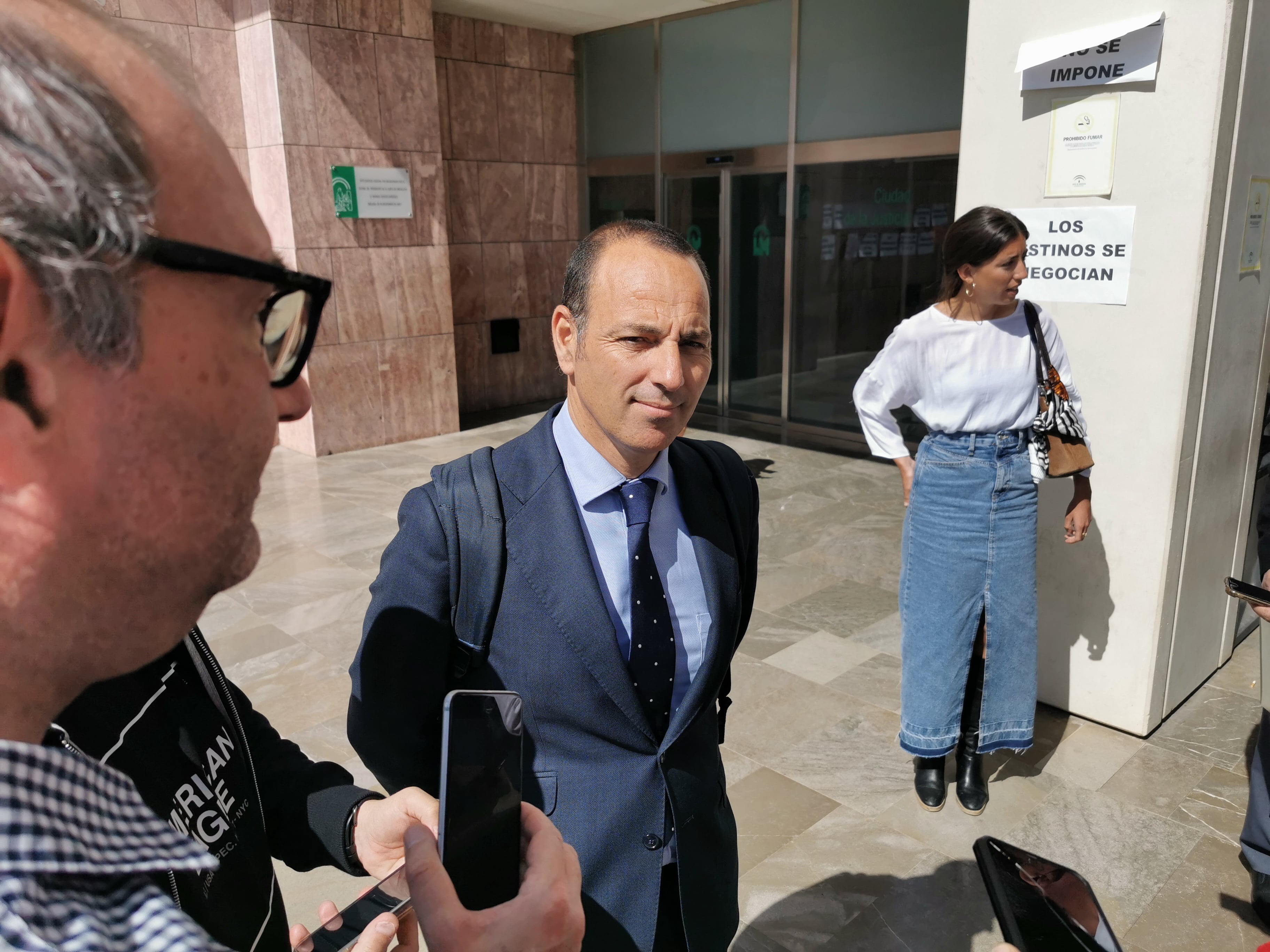 Antonio Castillo, abogado de la APA