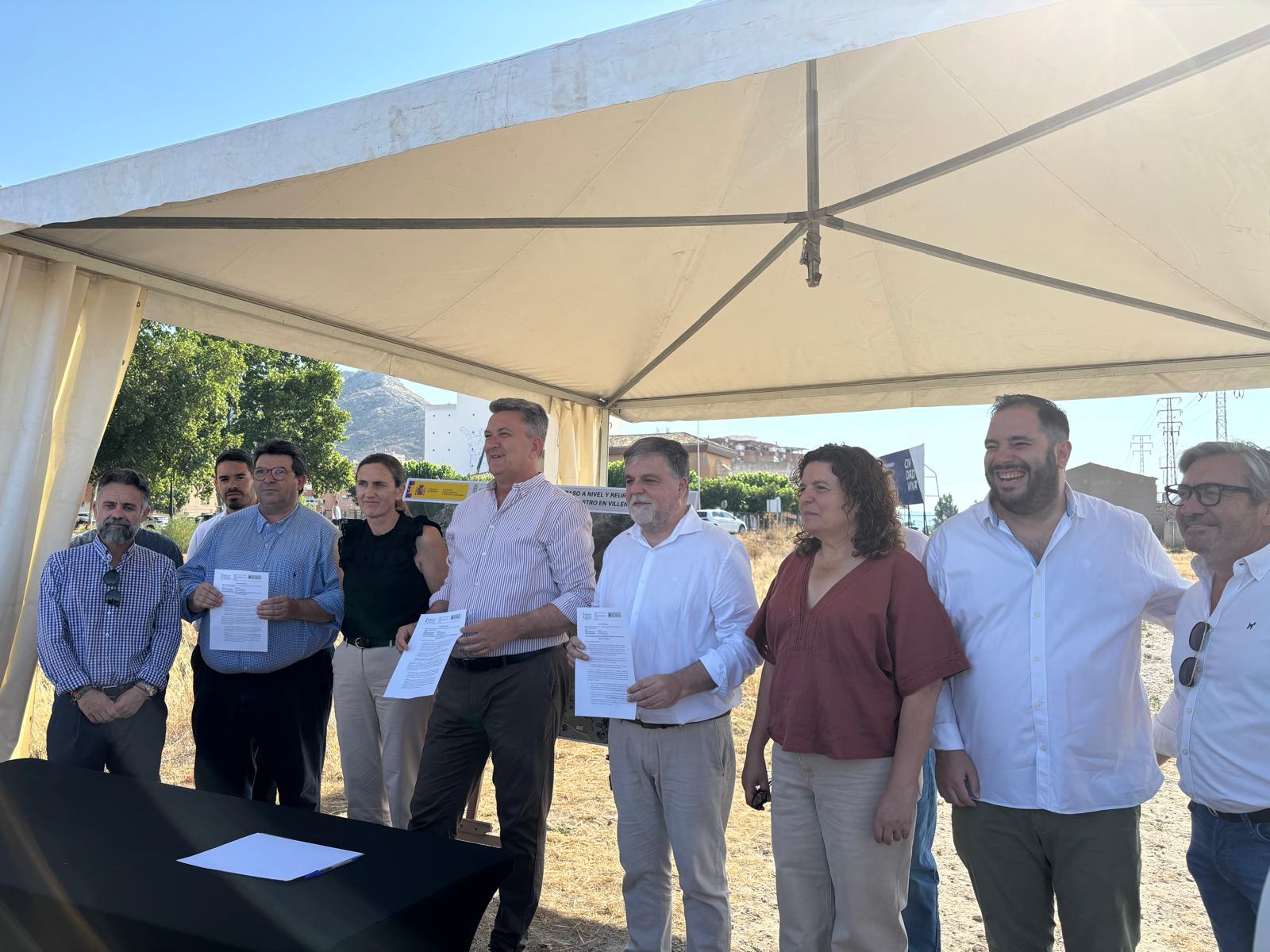 Momento de la visita a Villena