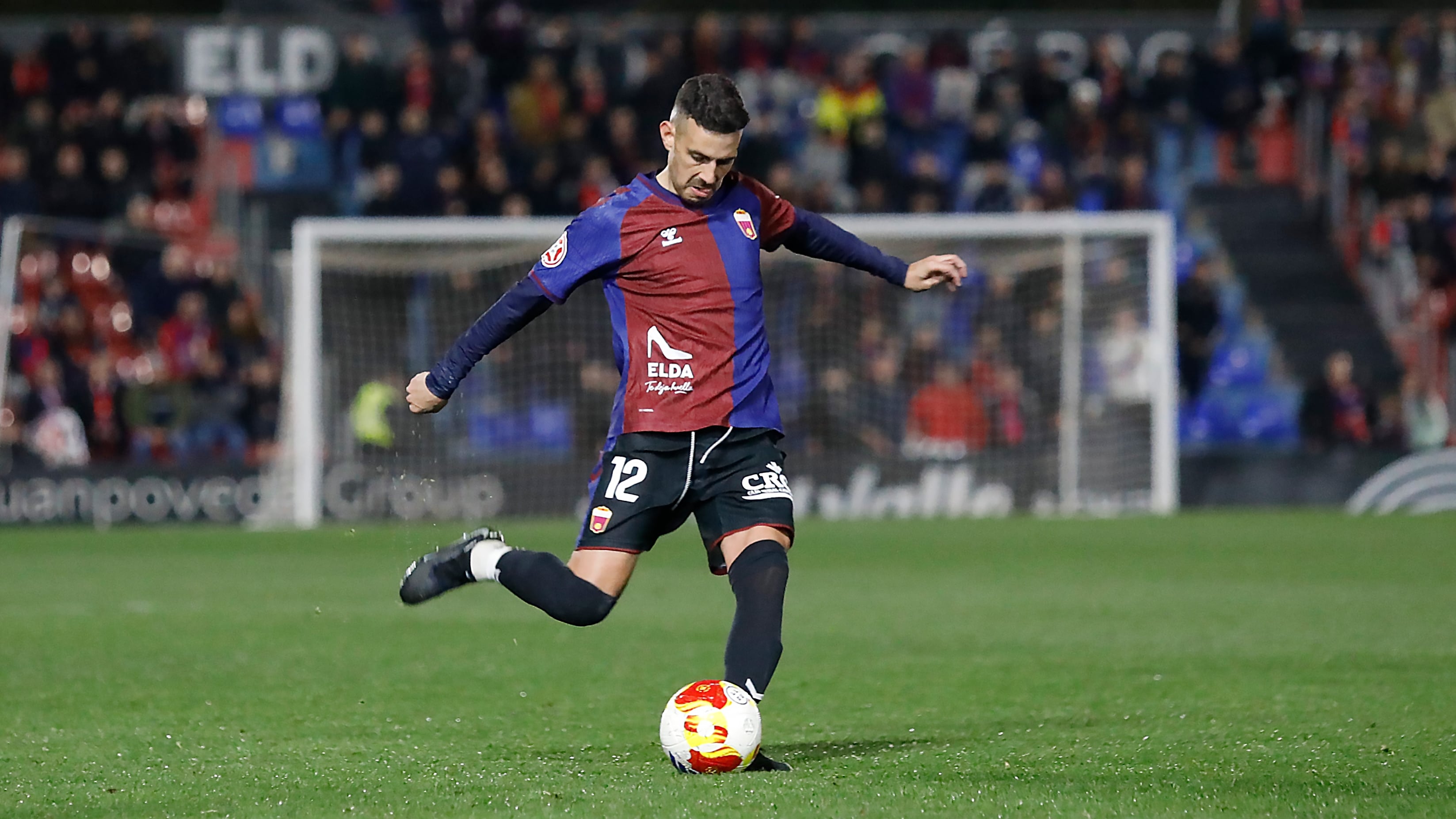 Manu Molina vuelve a la convocatgoria tras la sanción