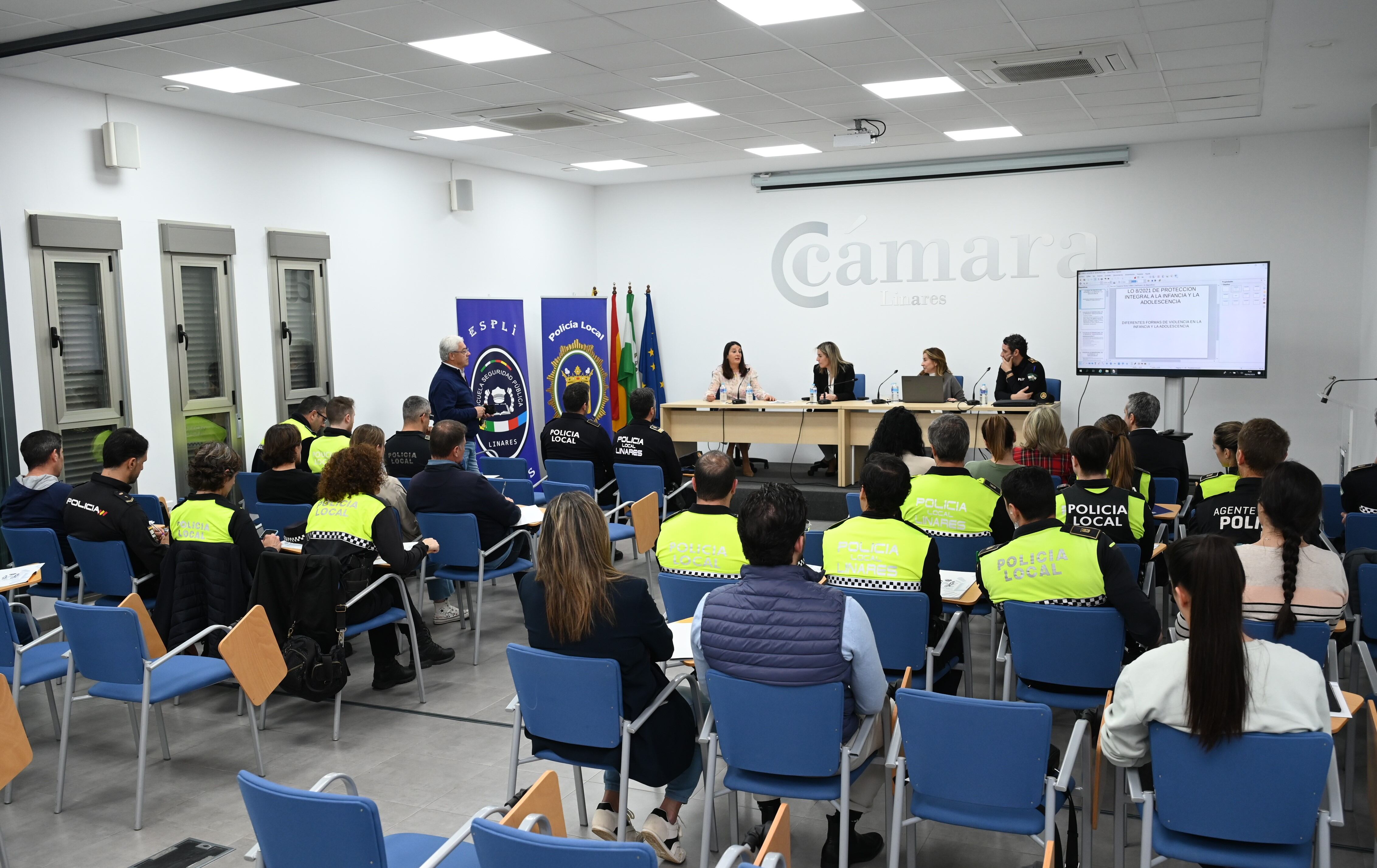 Curso de la ESPLI sobre violencia y menores.