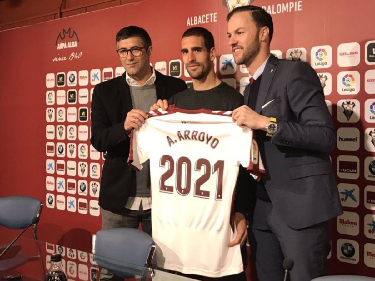 Arroyo: "Es un orgullo seguir en este club"