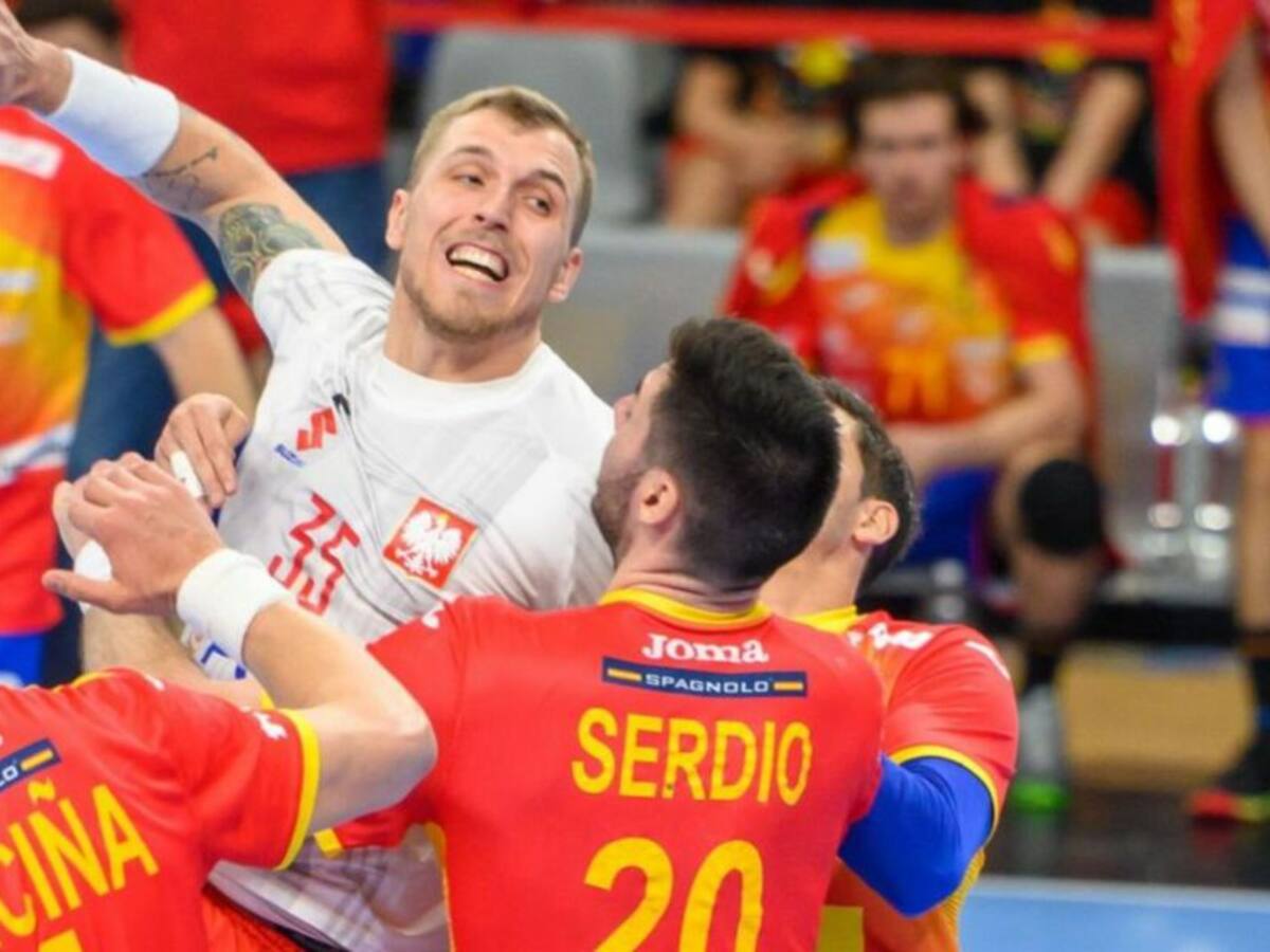 Ficha Piechowski y el Ademar espera un último refuerzo