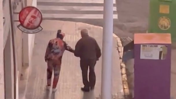 Robo con intimidación en Elche