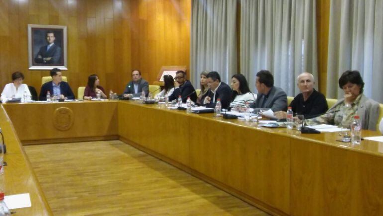 Bancada del equipo de gobierno PSOE y Compromís 