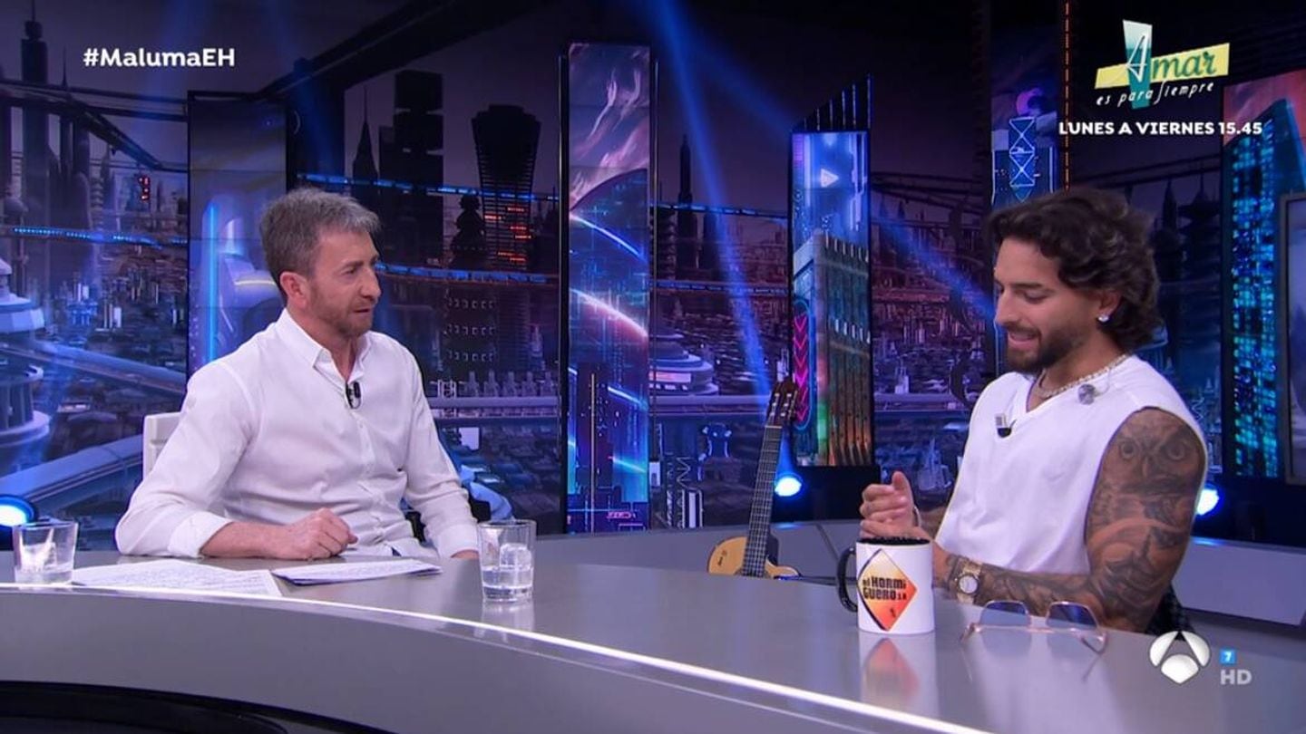 Pablo Motos junto a Maluma durante su entrevista en &#039;El Hormiguero&#039;