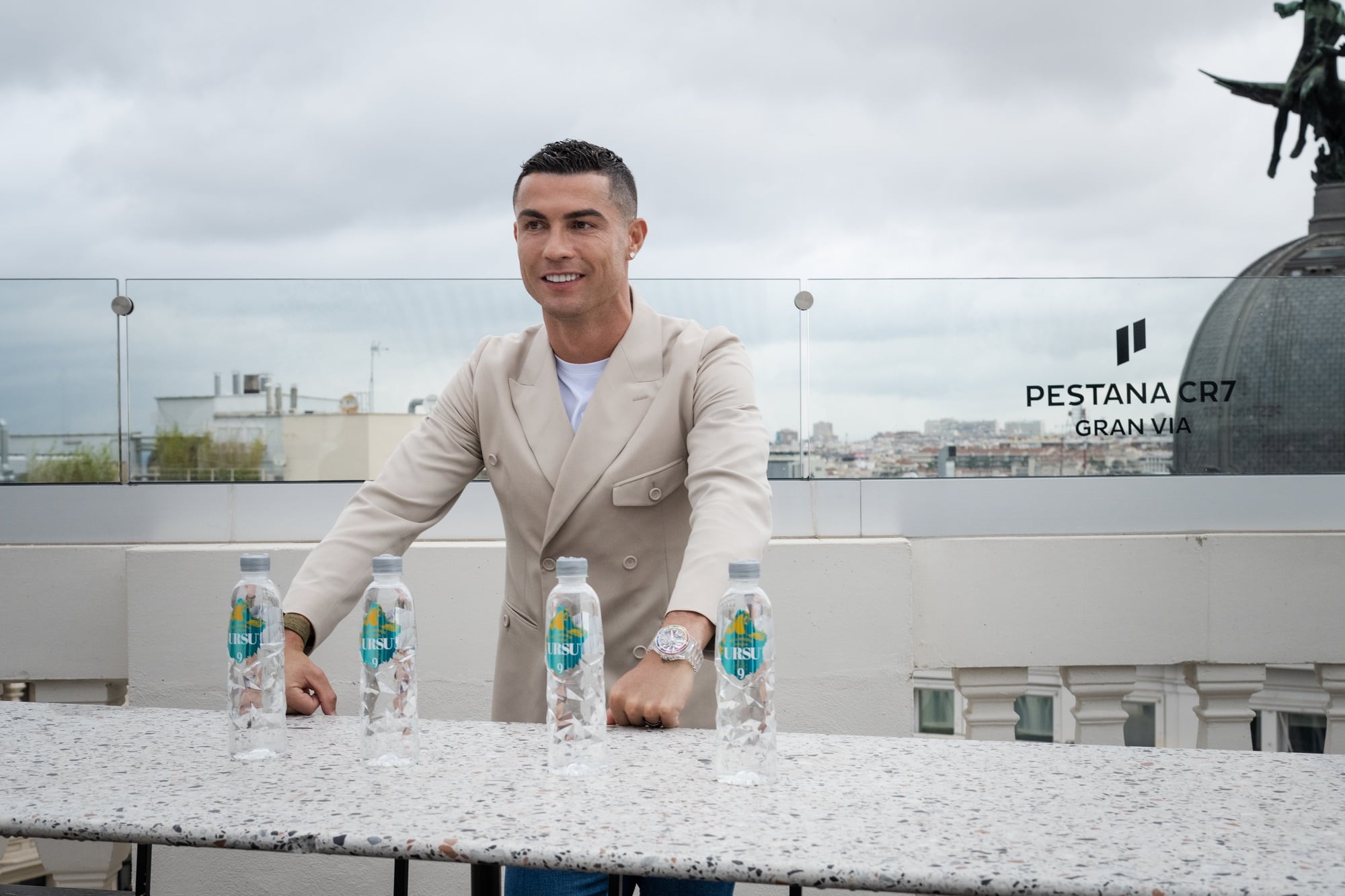 Cristiano Ronaldo en la presentación del agua