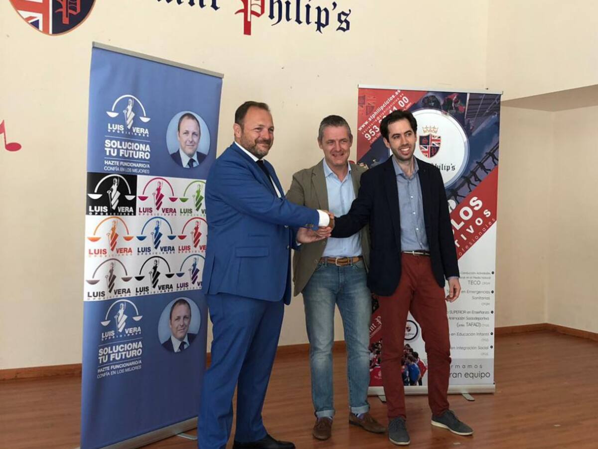 Saint Philip's y Luis Vera Oposiciones unen sus caminos educativos