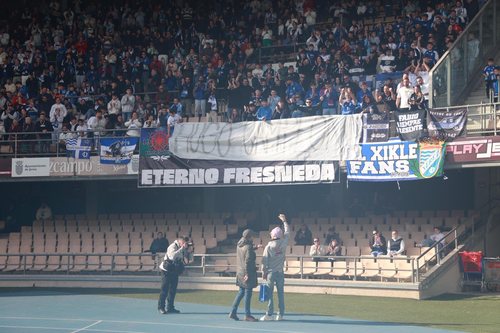 Casi 7..000 aficionados vieron el partido desde la grada de Chapín