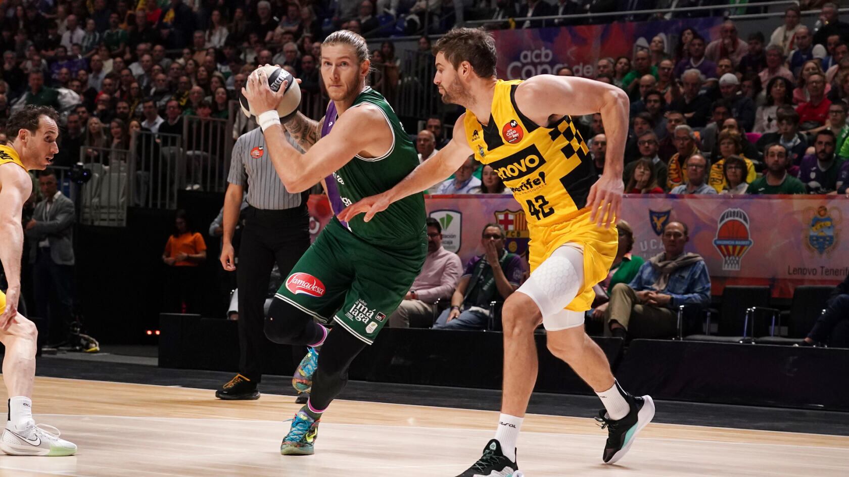 El Unicaja no pudo con el Lenovo Tenerife en los cuartos de final de la Copa del Rey de Málaga