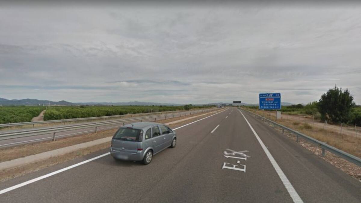 Conduce a 231 Km/hora en un tramo de velocidad máxima de 120 Km/hora